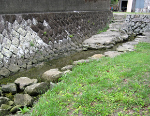 Butsubutsu-gawa River